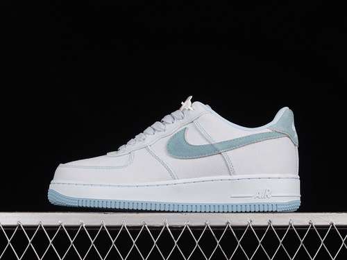 300DQ8233001AIR FORCE 1 LOW DIP DYE FOOTBALL GREYHYDROGEN BLUEBOARDER BLUEMULTICOLOR