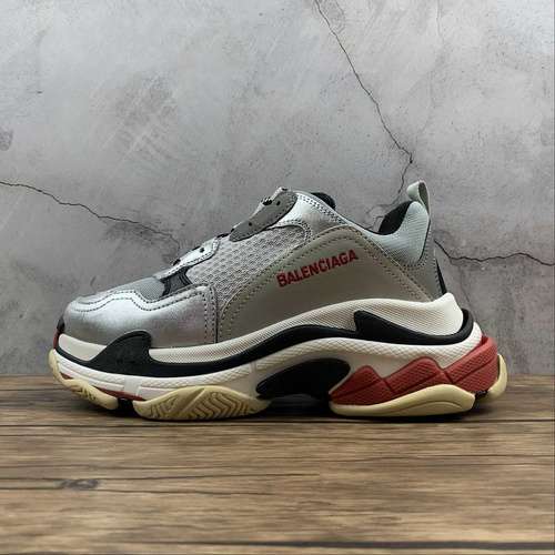 470BALENCIAGA TRIPLE S SNEAKERS GREYBLACKBEIGEREDWOMAN3539MAN4046