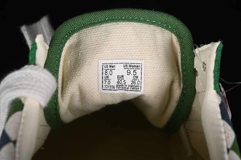 35-44 (11).jpg