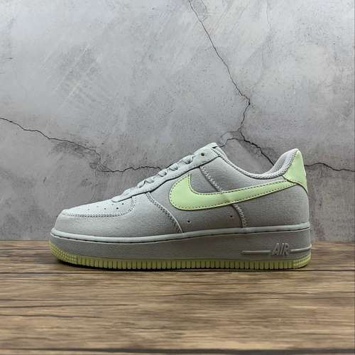 300315122107AIR FORCE 1 LOW 07 GREYGREYLIGHT GREENWOMAN3639MAN4045