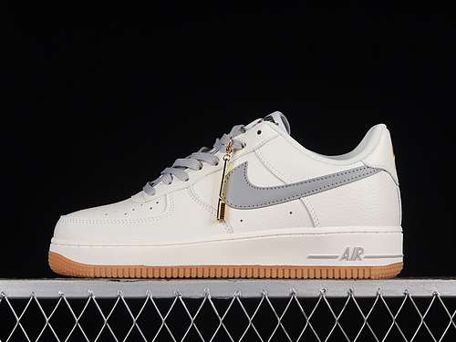 320ML2022115AIR FORCE 1 07 LOW CREAM GREYWHITEWOMAN3639MAN4045