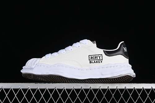 400MMY WAYNE ORIGINAL SOLE LEATHER LOW SNEAKER BLACKWHITEWOMAN3539MAN4045