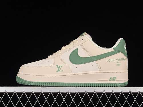 310BS8856821LV X AIR FORCE 1 LOW 07 BEIGEBEIGEGREENWOMAN3639MAN4045