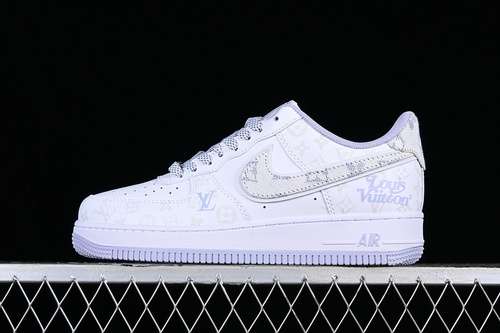 340CV0670200AIR FORCE 107 LOW WHITEOFF WHITEGREYWOMAN3639MAN4045
