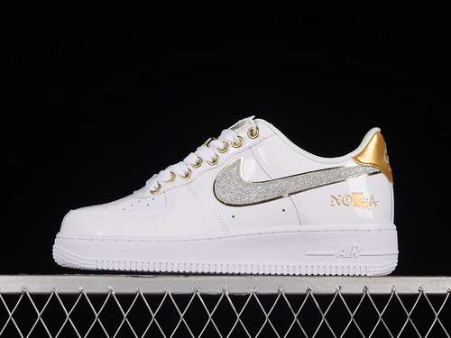 300DZ5425100AIR FORCE 1 LOW NOLA WHITEMULTICOLORMETALLIC GOLDUNIVERSITY RED3645