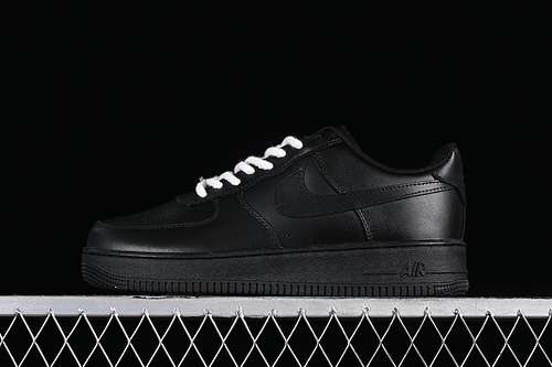 220CW2288001AIR FORCE 1 07 LOW BLACKBLACKBLACKWOMAN3639MAN4045