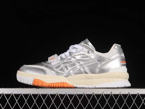 2801203A258020GEL SPOTLYTE LOW V2 SILVERORANGEWHITEWOMAN3639MAN4045