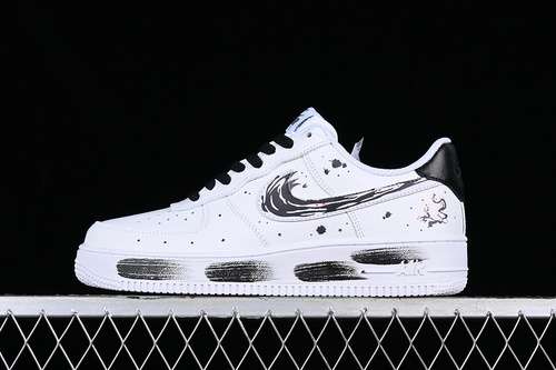 340CV2369003AIR FORCE 1 07 LOW WHITEBLACKWOMAN3639MAN4045
