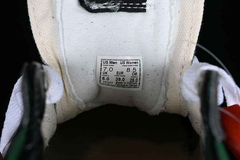 35-44 (12).jpg