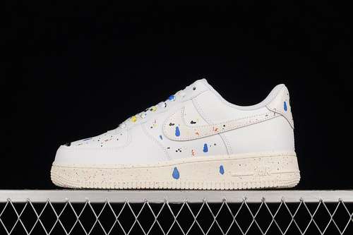 340CZ0339100AIR FORCE 1 LOW 07 LV8 PAINT SPLATTER WHITEWHITESAILWHITEUNISEX3645