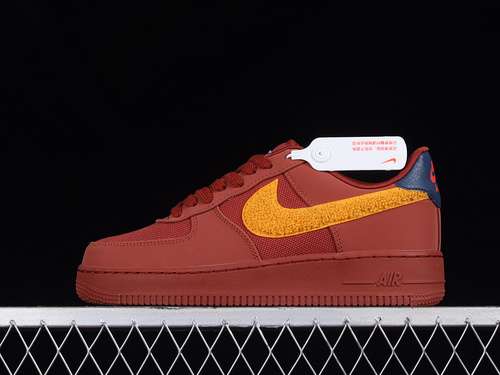 300DV5153600AIR FORCE 1 LOW LA FAMILIA REDSTONEDEL SOLREDSTONEWOMAN3639MAN4045