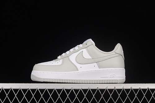 280AA1726201AIR FORCE 1 07 LOW GREYGREYWHITEWOMAN3639MAN4045