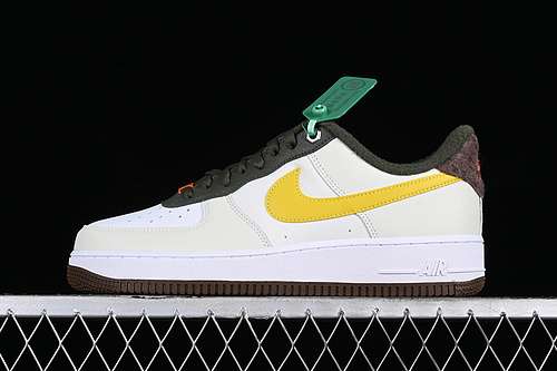 280FV3647171AIR FORCE 1 07 LOW WHITEGREYBLACKYELLOWWOMAN3639MAN4045