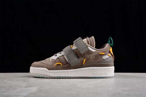250GV9223FORUM 84 LOW SHOES BROWNGREYLIGHT KHAKIWOMAN3639MAN4045