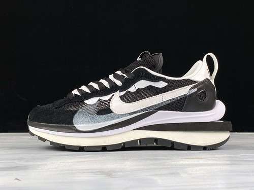 450CV1363001SACAI X LDV WAFFLE DARK GREYBLACKWHITEUNISEX3645