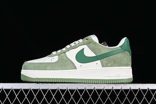 320FF7795111AIR FORCE 1 07 LOW LOW WHITEGREENWOMAN3639MAN4045
