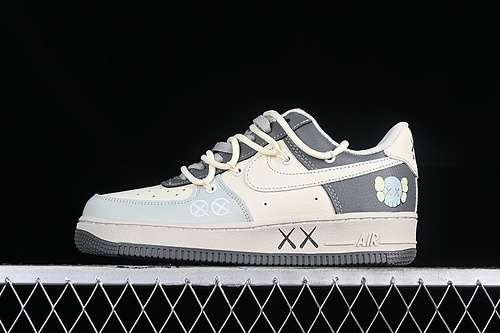 340KS6869555KAWS AIR FORCE 1 07 LOW GREYBLUEWHITEWOMAN3639MAN4045
