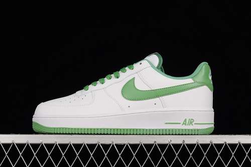 290DH7561105AIR FORCE 1 LOW 07 WHITEWHITECHLOROPHYLLWOMAN3639MAN4045