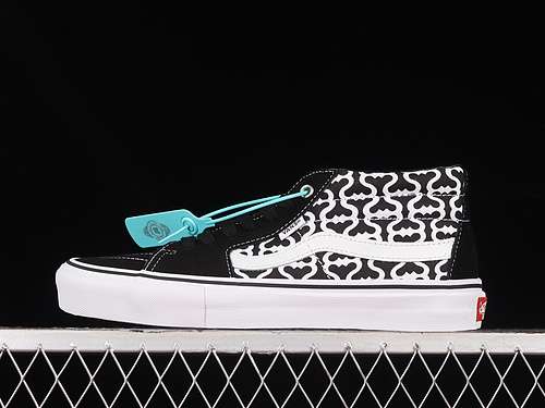 230VN0A5KS15XHSKATE GROSSO MID SUPREME MONOGRAM S BLACKWOMAN3539MAN4044