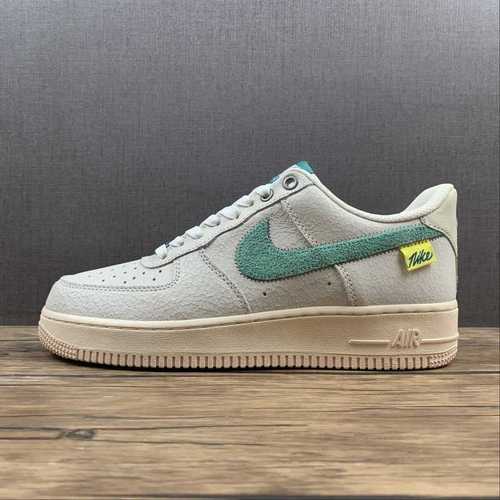 280DO5876100AIR FORCE 1 07 LV8 TEST OF TIME COCONUT MILKPEARL WHITEGREEN NOISE