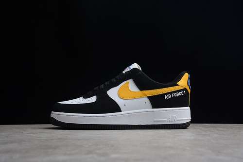 280DH7568002AIR FORCE 1 LOW ATHLETIC CLUB BLACKWHITEUNIVERSITY GOLDUNSIEX3645