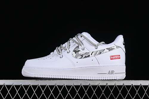 340UP1658595SUPREME AIR FORCE 1 07 LOW BOX LOGO WHITEGREYWOMAN3639MAN4045