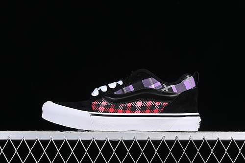230VN009QCBOQ1VANS CLASSICS KNU SKOOL WHITEBLACKREDPURPLEWOMAN3539MAN4045