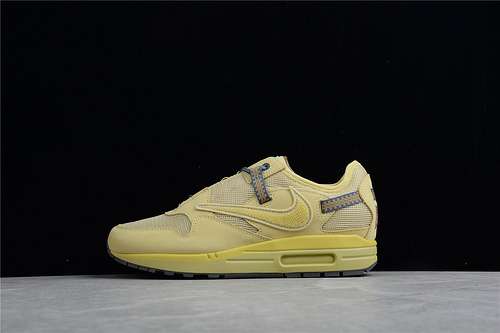 500DO9392700TRAVIS SCOTT X AIR MAX 1 SATURN GOLDSATURN GOLDGREYWOMAN3639MAN4046