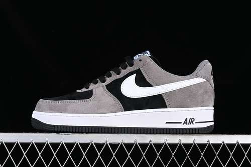 320CW2288111AIR FORCE 1 07 LOW WHITEBLACKGREYWOMAN3639MAN4045