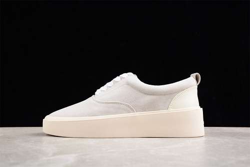 400FOG 101 JERRY LORENZO GREYWHITEMAN3945