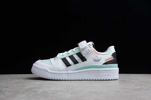 280H01678FORUM LOW SHOES CLOUD WHITECORE BLACKMINT GREENWOMAN3639