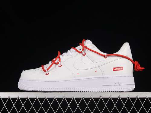 440CU9225101SUPREME X AIR FORCE 1 LOW WHITEWHITEREDWOMAN3639MAN40475