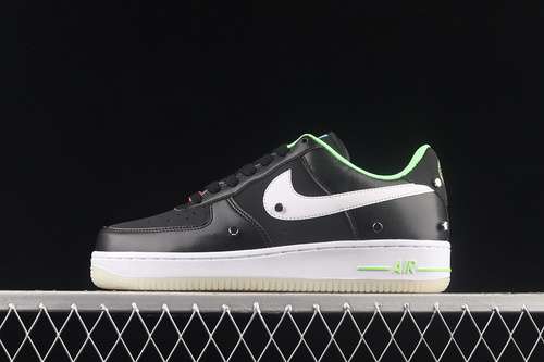 340DO7085001AIR FORCE 1 LOW HAVE A GOOD GAME BLACKWHITEGREENWOMAN3639MAN4045