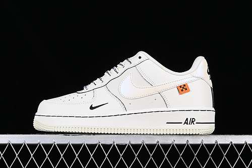 320PF9055765AIR FORCE 1 07 LOW WHITEGREYBLACKWOMAN3639MAN4045
