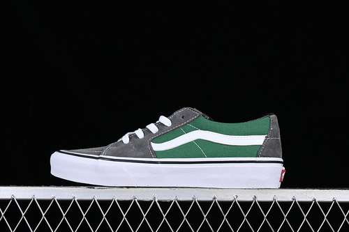 230VN0A5KXDJGLSK8 LOW GREENGREYWHITEWOMAN3539MAN4044