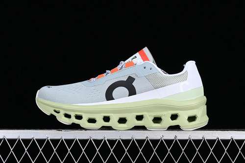 400ON CLOUDMONSTER GREENWHITEGREYWOMAN3639MAN4045