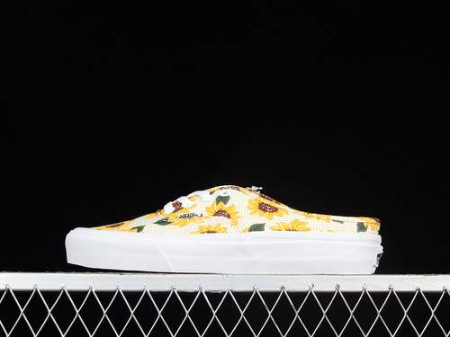 250VN0A5HYP6SRAUTHENTIC SNEAKER YELLOWYELLOWWHITEWOMAN3539MAN4044