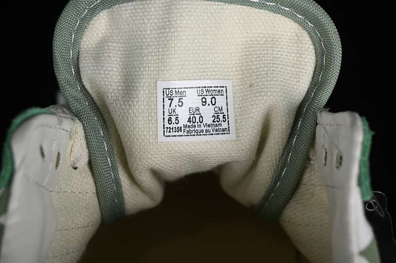 35-44 (11).jpg