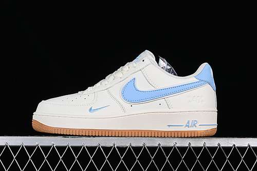 320WA0531307AIR FORCE 1 07 LOW BROWNGREYWHITEWOMAN3639MAN4045