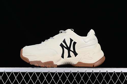 2403ASHBNA3N50CRSNY MLB BIGBALL CHUNKY EMB BLACKGREYWOMAN3539MAN4044
