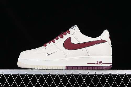 320JJ0253009AIR FORCE 1 07 LOW OFF WHITEREDWOMAN3639MAN4045
