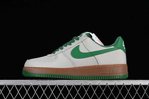 280AJ7282003AIR FORCE 1 07 LOW TXT LIGHT BONEALOE VERDEGUMWOMAN3639MAN4045