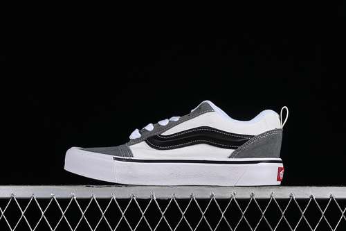 220VN0009QC6PAVANS CLASSICS KNU SKOOL GREYWHITEBLACKWOMAN3539MAN4045