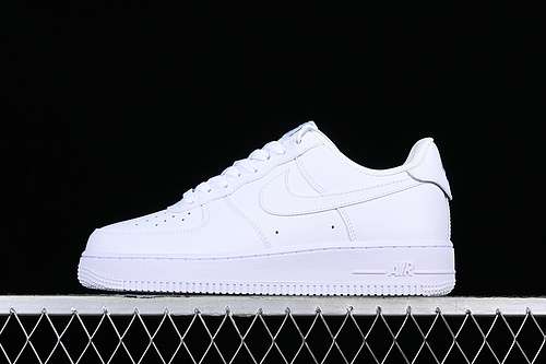 260FD1146100AIR FORCE 1 07 LOW WHITEWHITEWOMAN3639MAN4045