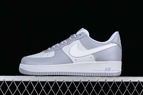300CW1888606AIR FORCE 1 07 LOW WHITEGREYWOMAN3639MAN4045