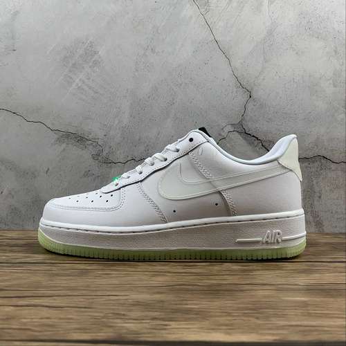 300CT3228100AIR FORCE 1 LOW HAVE A NK DAY WHITEBLACKRAGE GREENBARELY VOLTUNISEX3645
