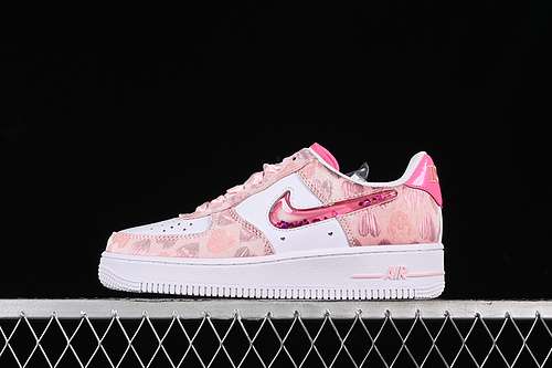 300DH2920111AIR FORCE 1 07 LOW WHITEPINKWOMAN3639MAN4045