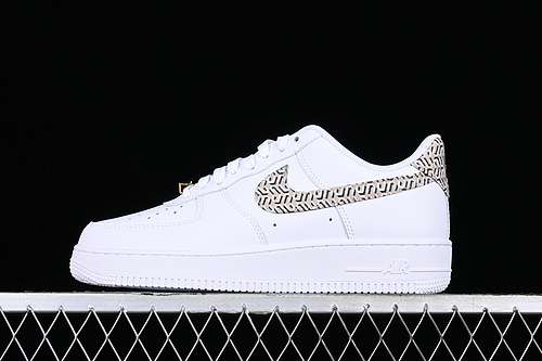 300DZ2709100AIR FORCE 1 07 LOW WHITEGREYGOLDWOMAN3639MAN4045