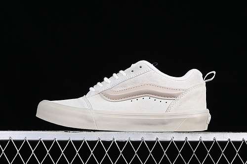 240VN0009QCCD3VANS CLASSICS KNU SKOOL WHITEGREYWOMAN3539MAN4044