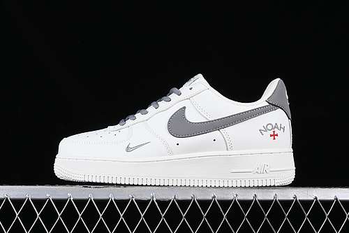 320NY330711NOAH AIR FORCE 1 07 LOW WHITEGREYWOMAN3639MAN4045